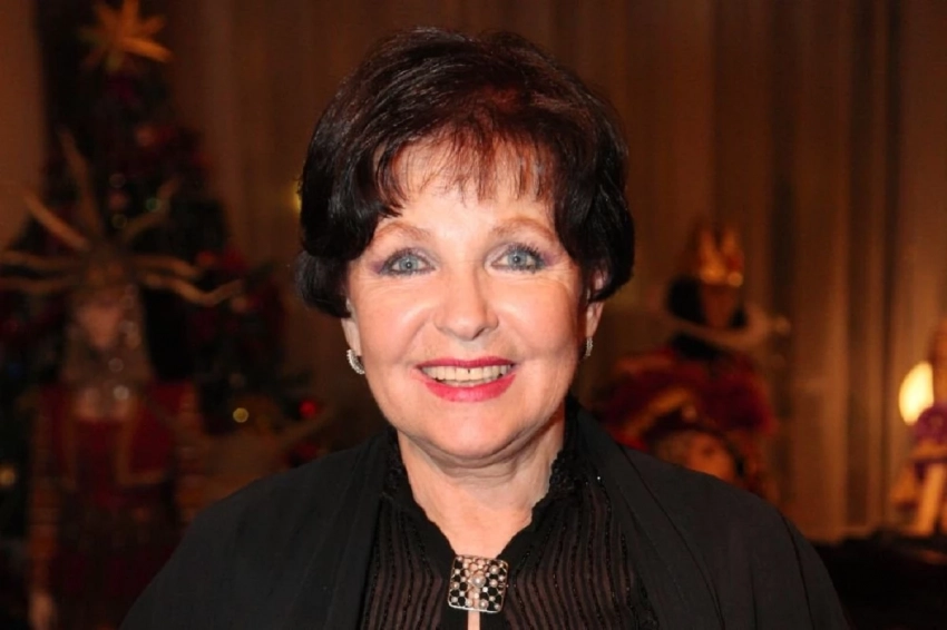 Звезда фильма "Три плюс два" Наталья Фатеева сломала ключицу накануне 90-летия