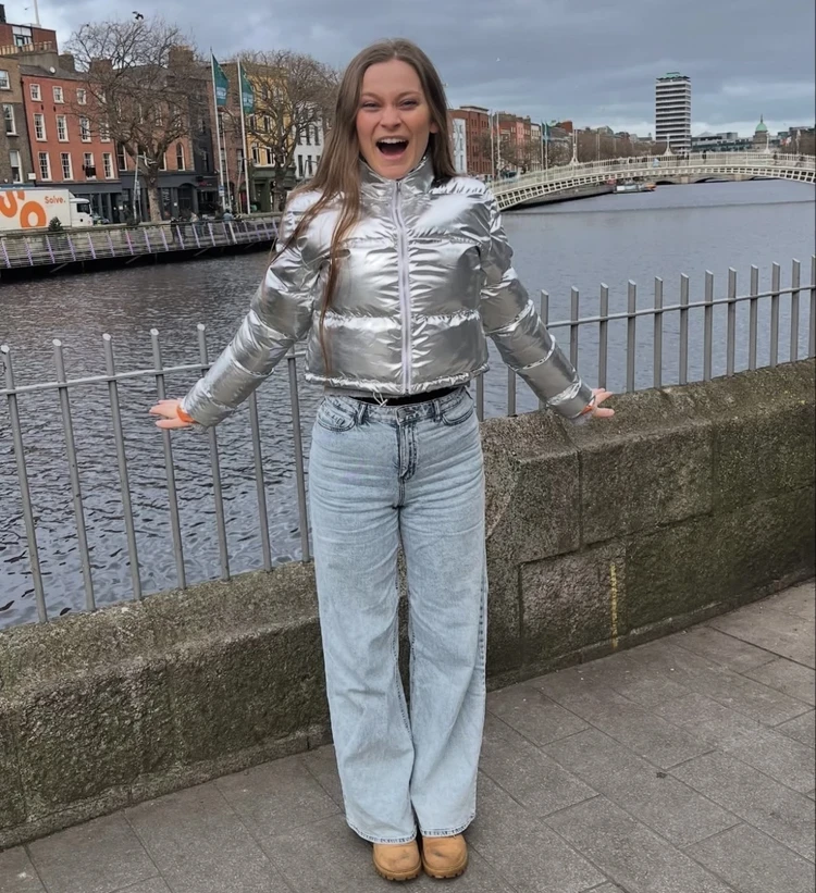 «Отмена русской культуры отменяется»: на «Евровидении» прозвучит трогательный хит, написанный русской бизнес-вумен