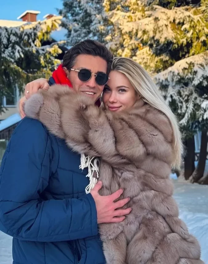 Футболист Руслан Нигматуллин женится на телеведущей, которая моложе него на 28 лет