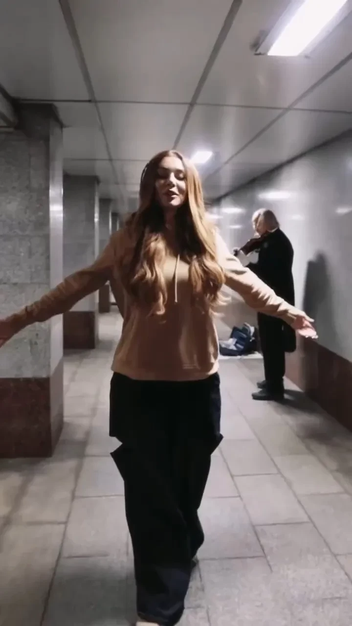 Анна Седокова опубликовала отрывок песни, написанной в честь её покойного бывшего мужа