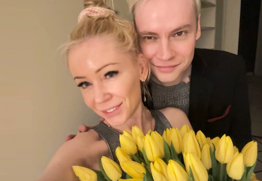 "Заботливая и верная". Мама Шамана высказалась о его отношениях с Екатериной Мизулиной