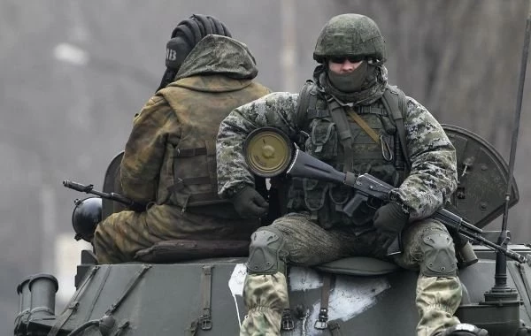 Юрий Подоляка в свежей сводке от 04.04.2025 сообщил о том, что ВС РФ продвинулись севернее Новолюбовки