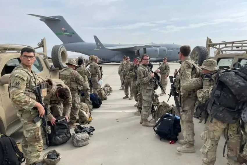 СМИ Британии: поспешно оставленное американцами в Афганистане оружие попало к хуситам