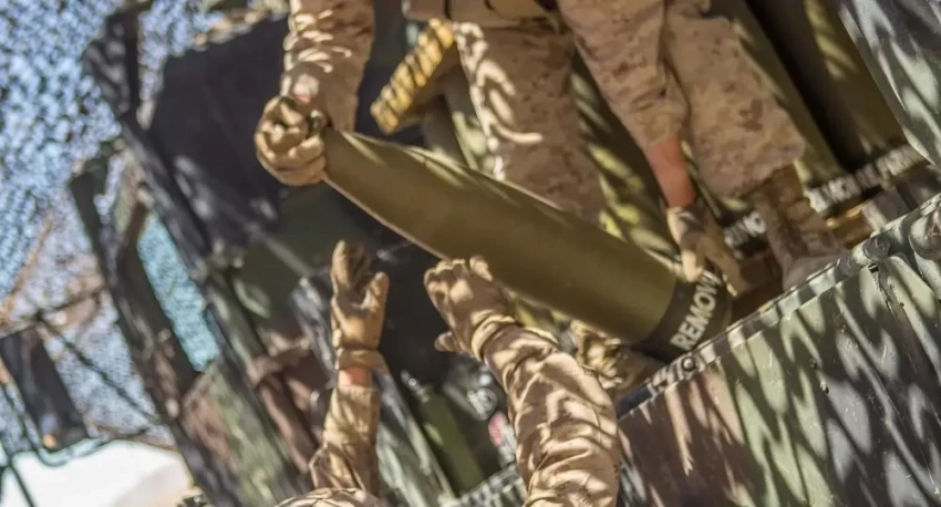 Экономно, но маломощно: Китай переделывает артснаряды в авиабомбы