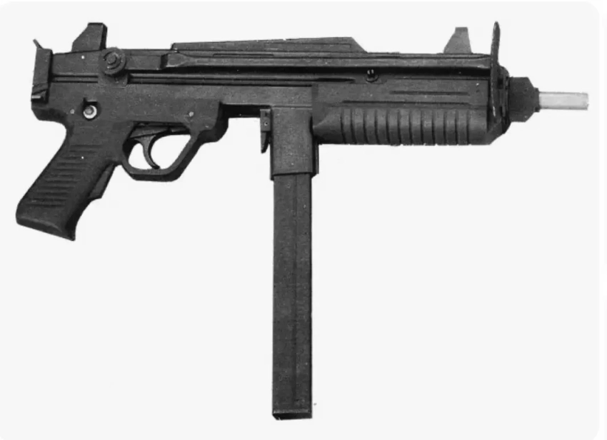 Пистолет-пулемёт CB-M2 от фирмы «Бенелли»