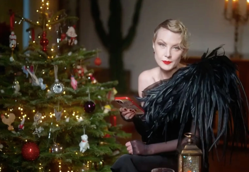 Рената Литвинова призналась, что скучает по России