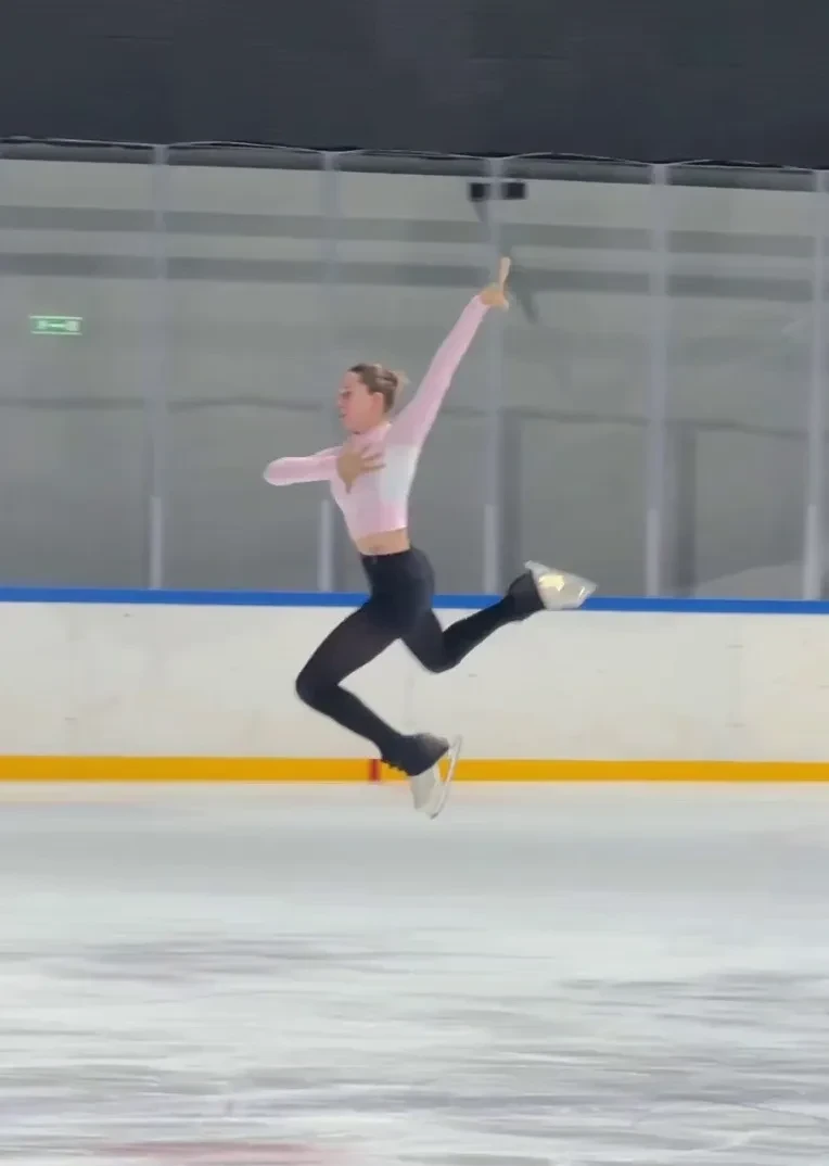 Камила Валиева исполнила четверной тулуп на тренировке после окончания дисквалификации