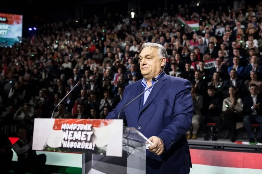 Орбан: Киев пытается сместить правительство Венгрии, которое не пускает его в ЕС
