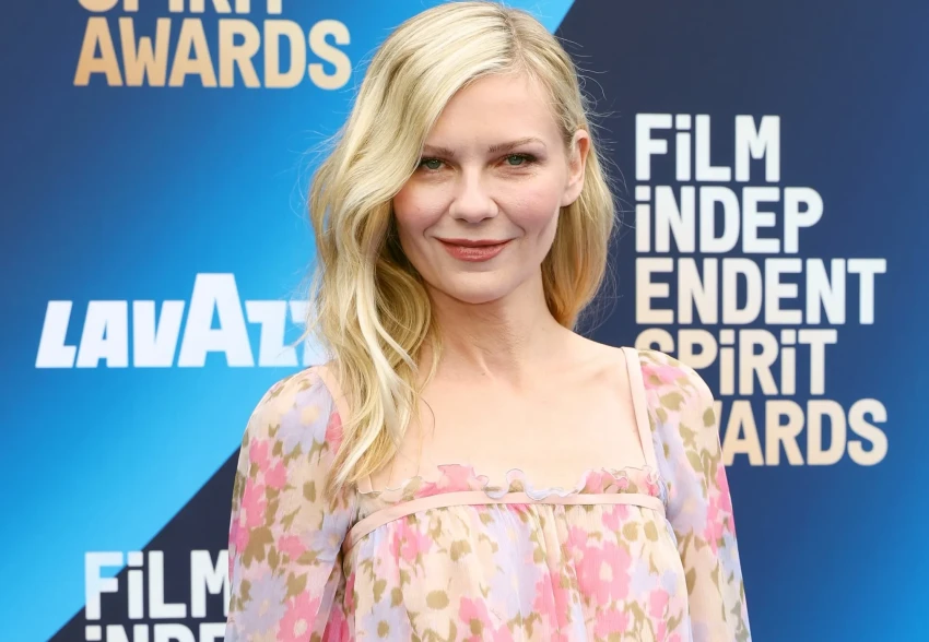 Кирстен Данст с мужем, Кайя Гербер в "голом" платье, Кейт Хадсон и правнучка Эрнеста Хемингуэя на премии Independent Spirit Awards