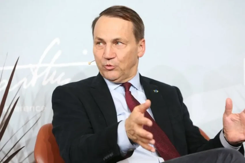 Польша намерена возглавить Европу, сместив Германию и Францию