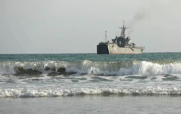 Иранский военный корабль затонул у берегов Шри-Ланки после удара США