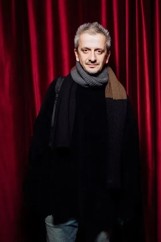 "Сил и терпения". Константин Богомолов публично отреагировал на назначение Константина Хабенского на пост и. о. ректора Школы-студии МХАТ