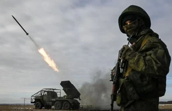 ВС РФ развивают наступление на ключевых направлениях в зоне СВО: свежие карты боевых действий на 07.03.2026