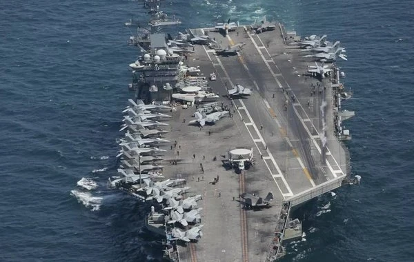 Иранский дипломат заявил о повреждении авианосца "Авраам Линкольн"