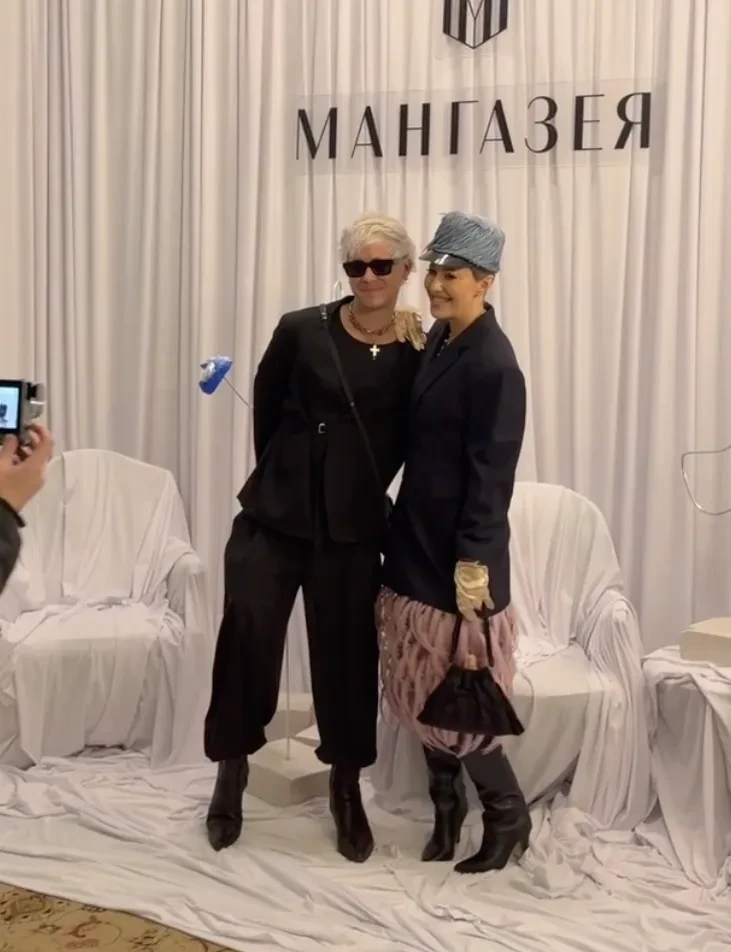 Ксения Собчак и Zivert в перьях, Аня Чиповская, Виктория Исакова, Ольга Карпуть и вся светская Москва посетили гала-ужин The Blueprint