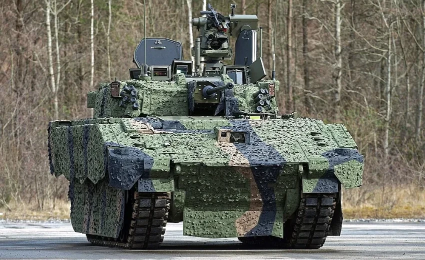 В Британии ищут альтернативу проблемным БМП Ajax